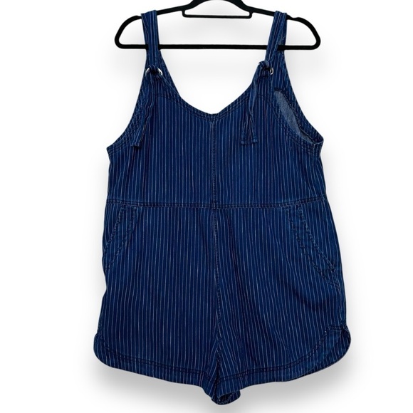 American Eagle Blue White Striped Boho Romper - Size Large - Picture 1 of 11